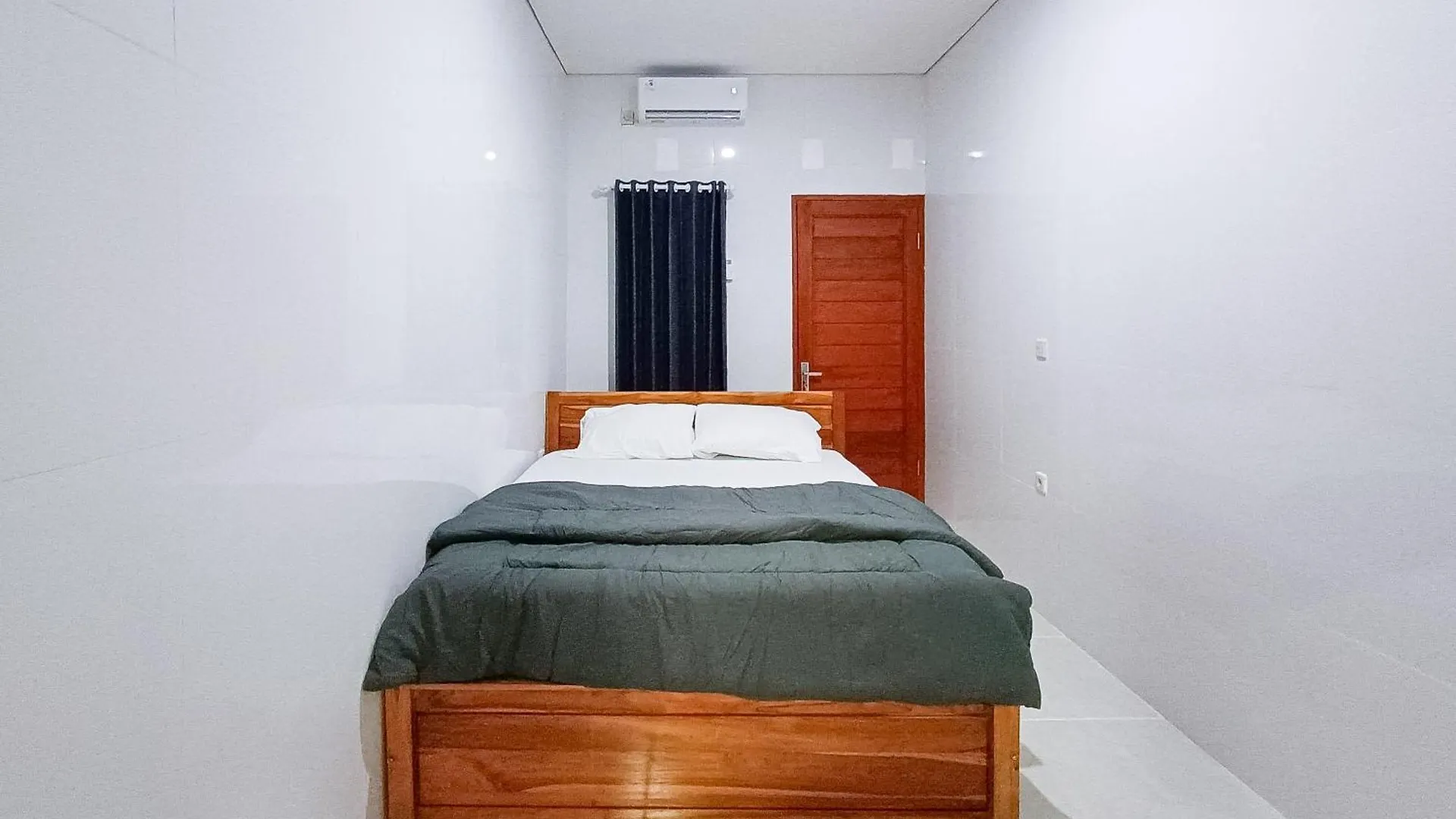 Widi Guesthouse Jimbaran Hotel
